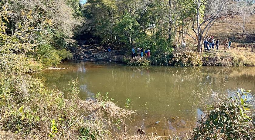 Jovem se afoga e desaparece em rio no interior de Barracão