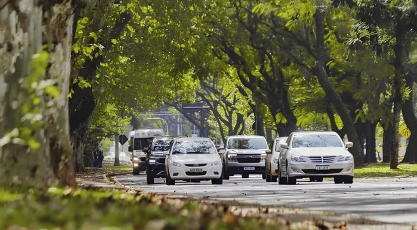 Donos de veículos no Paraná devem pagar a taxa de licenciamento a partir de sexta