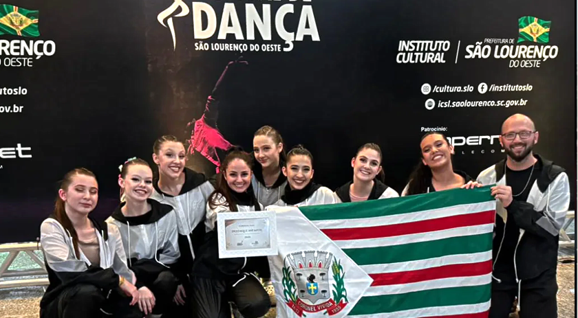 Cathiusi Studio de Dança premiado em festival de dança