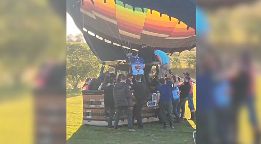 Piloto detalha voo e polícia encontra peça-chave