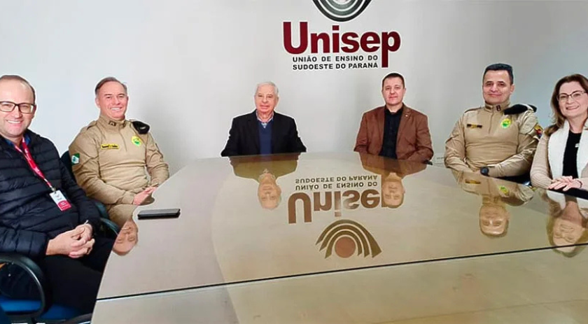 Unisep firma parceria com a Polícia Militar para atendimentos odontológicos gratuitos
