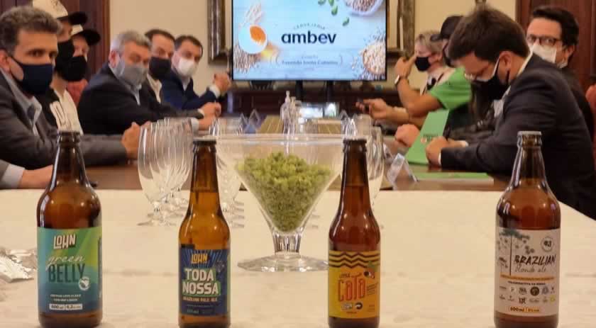 Santa Catarina tem primeira cerveja com ingredientes 100% produzidos no estado