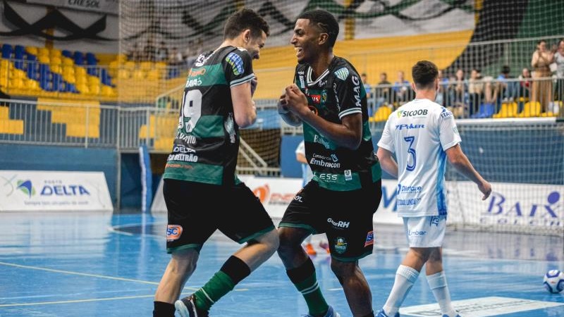 De virada, Marreco supera o Foz em casa no Paranaense SUB 20