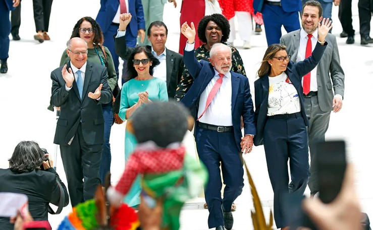 Dos 1.399 condenados pelo 8 de janeiro, apenas 179 continuam presos, afirma STF