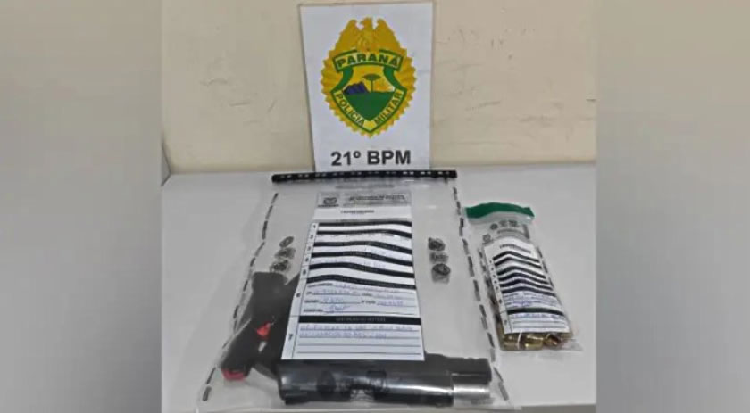 Homem é preso armado em casa noturna