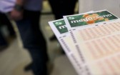 Mega-Sena e outras loterias terão reajustes nesta semana; veja os novos valores