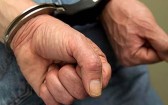 Homem é preso suspeito de agredir companheira
