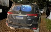 Ação policial interestadual recupera veículo furtado no RS e prende dois homens no Oeste de SC