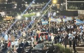 Policial argentino é esfaqueado durante confusão e suspeito foge para o Brasil