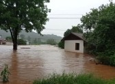 Novos temporais matam quatro pessoas no Rio Grande do Sul