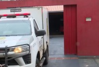 Vizinha desconfia de portão aberto, decide entrar na casa e descobre assassinato de morador, no Paraná