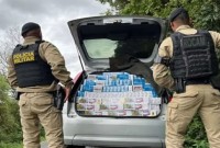 PM apreende carro carregado com cigarros de origem estrangeira