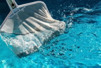 Mulher morre e 5 são internados após uso de piscina em academia de SP