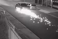 Moto fica presa e é arrastada por uma quadra por caminhonete após batida no Paraná; motociclista morreu