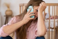 90% dos pais estão perdendo o sono por conta do estresse do cuidado, aponta pesquisa
