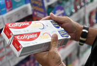 Colgate anuncia fim de produção do creme dental Clean Mint após reações alérgicas