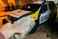 Sargento do Choque é agredido com paver na cabeça