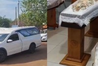 Pai, filhas e cachorrinha velados lado a lado são sepultados após cortejo em MS