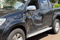 Motociclista fica ferido após colisão com carro