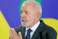 Oposição reage a desfile em homenagem a Lula na Sapucaí e anuncia ações judiciais