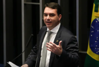 Flávio Bolsonaro declara R$ 8,2 milhões em bens ao TSE
