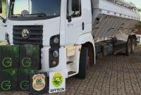 BPFRON apreende caminhão com 330 caixas de cigarros contrabandeados