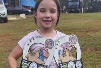 Identificada criança de 9 anos que morreu após acidente com animal durante evento