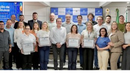 Escolas de Francisco Beltrão recebem Moções de Aplausos por destaque na alfabetização