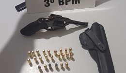 Homem é preso por porte ilegal de arma após disparos