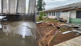 Temporais danificam mais de 1,3 mil casas, deixam milhares de pessoas afetadas e suspendem aulas no Paraná