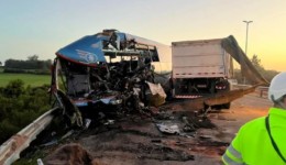 Tacógrafo aponta que caminhoneiro que causou acidente com 11 mortes no Sul do RS dirigia acima da velocidade permitida