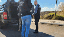 Polícia Civil prende homem investigado por homicídio no Bairro Pinheirão