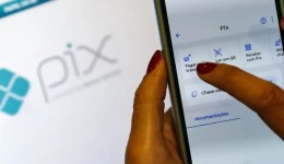 Projeto de Lei - Geral - 08/07/2026 14:32 Senado aprova pagamento de pensão alimentícia de forma automática por Pix