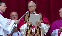 Robert Francis Prevost é o novo papa e escolhe o nome Leão XIV