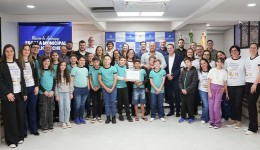 Escola Basílio Tiecher recebe Moção de Aplausos após conquistar maior IDEB