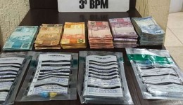 ROCAM prende casal por tráfico de drogas no bairro Alvorada