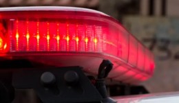 Homem é preso após ameaçar companheira