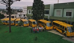 Prefeitura investe mais de R$ 3,6 milhões na compra de novos ônibus escolares