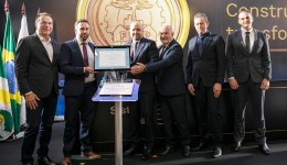 Prefeito Pedron participa de homenagem ao legado de Ilson Behne