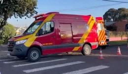 Acidente no Coqueiral deixa motociclista com suspeita de fratura na perna