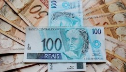 Salário mínimo será de R$ 1.621 em 2026, diz governo federal
