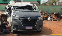 Motorista de transportadora de Marmeleiro sofre grave acidente no MT