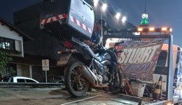 Pelotão de Trânsito apreende motocicleta com mais de R$ 30 mil em multas