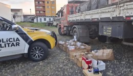 Polícia Rodoviária apreende carga milionária de cigarros e eletrônicos na BR-153