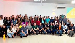Cresol celebra o Dia Mundial da Juventude com investimentos e projetos que impactam jovens em todo o Brasil