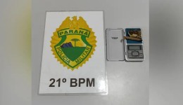 Após receber denúncia, PM flagra homem com maconha na praça do bairro Vila Nova