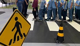 Projeto leva aulas práticas de trânsito para estudantes