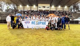Dois Vizinhos conquista o título da Série Prata na Copa Aesupar de Futebol