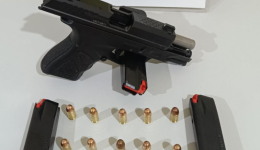 PM apreende pistola após suspeito tentar entrar armado na Expovizinhos 