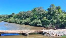 Prefeituras entregam nova ponte sobre o Rio Capanema